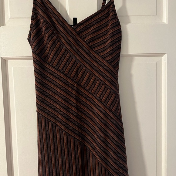 EXCELLENT CONDITION BCBG MAXAZRIA STRETCHY MAXI DRESS - Picture 2 of 7